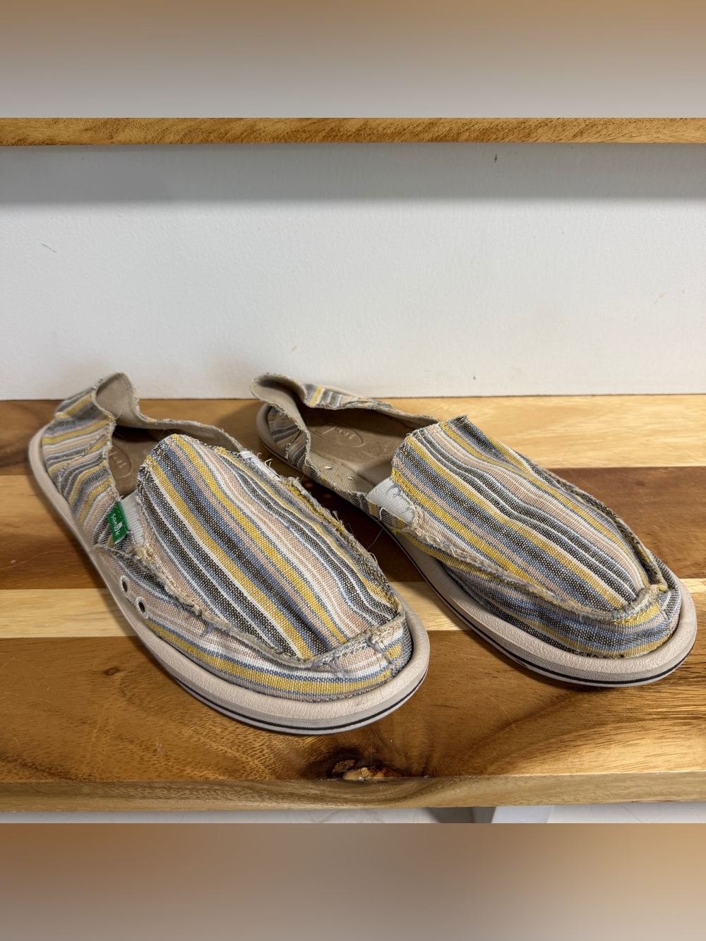 Sanuk slide on loafers